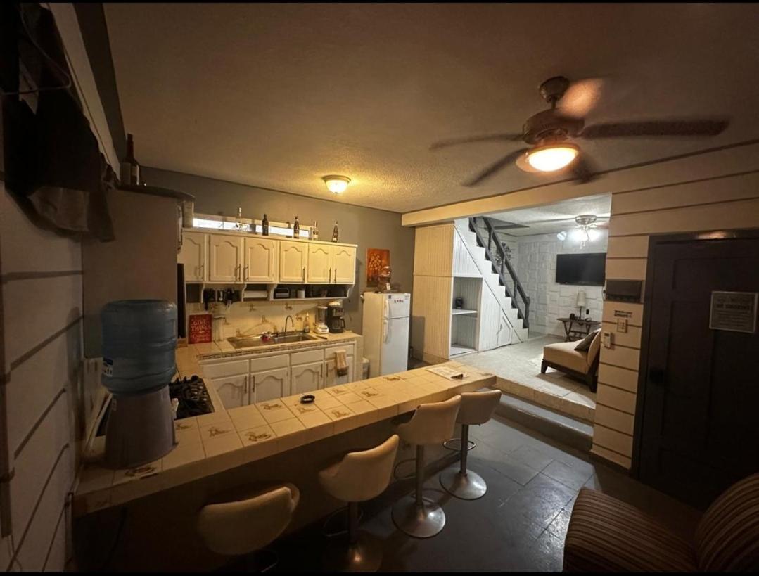 라 세이바 Cozy Townhouse & Terrace/Pool 아파트 외부 사진